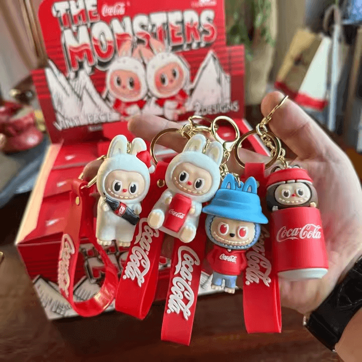 Porte-clés Labubu Coca-Cola boite complète - Image 2
