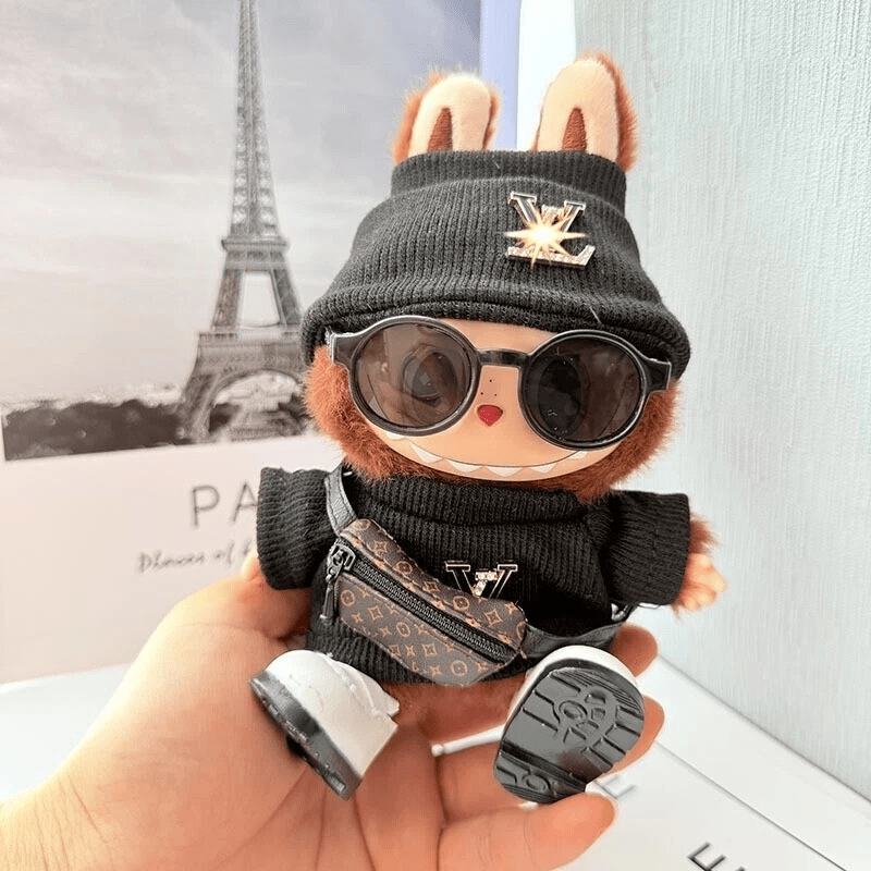 Tenue Labubu Louis Vuitton – Luxe et élégance pour figurines