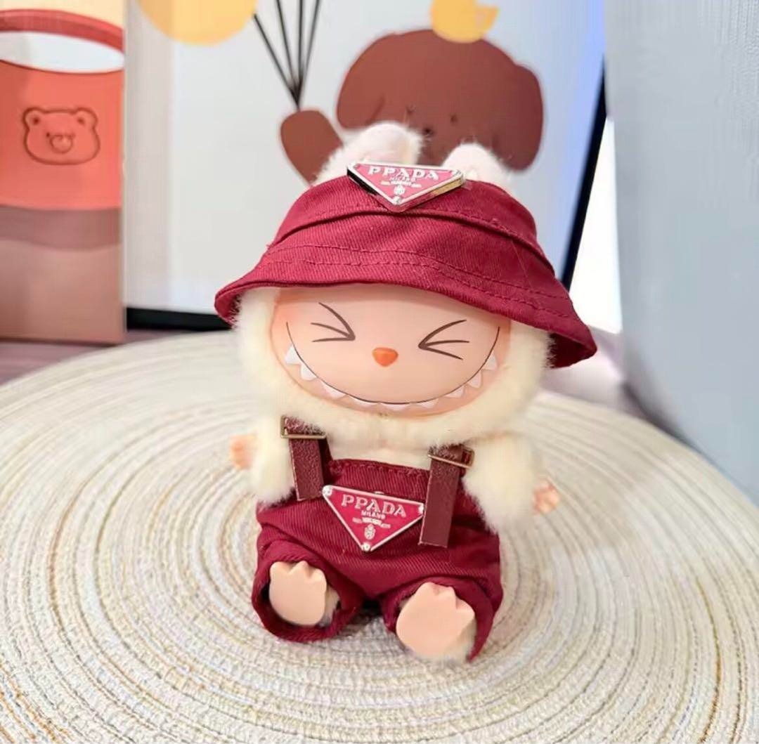 Tenue Labubu Prada – Élégante et moderne pour figurines